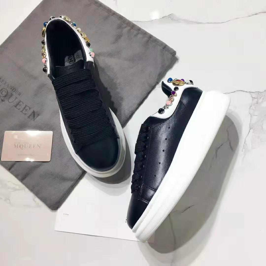 Alexander Mcqueen Men Oversized Sneaker Black Calf Leather Lace-Up Sneaker 5 Alexander Mcqueen Men Oversized Sneaker Black Calf Leather Lace-Up Sneaker - Image 5