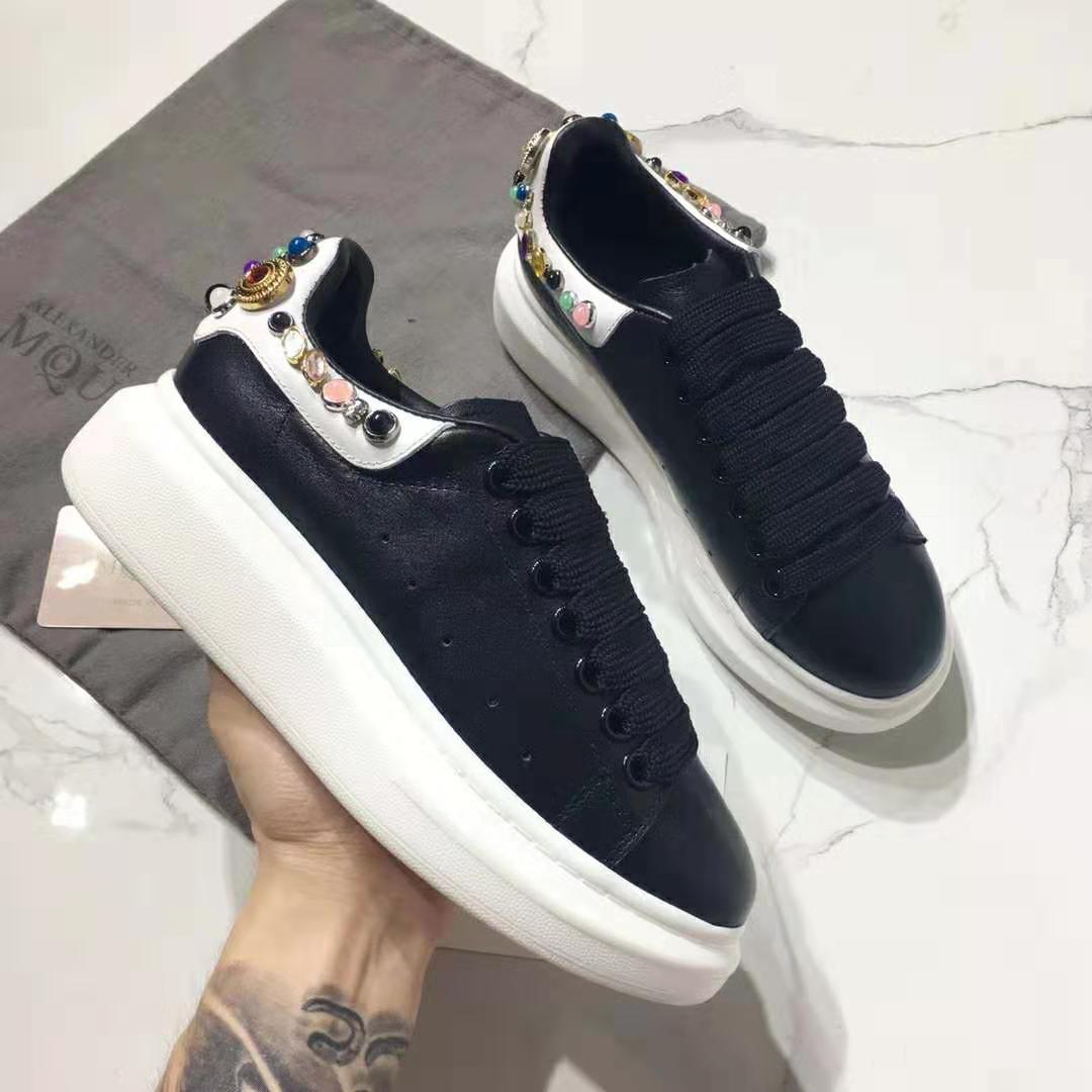 Alexander Mcqueen Men Oversized Sneaker Black Calf Leather Lace-Up Sneaker 4 Alexander Mcqueen Men Oversized Sneaker Black Calf Leather Lace-Up Sneaker - Image 4