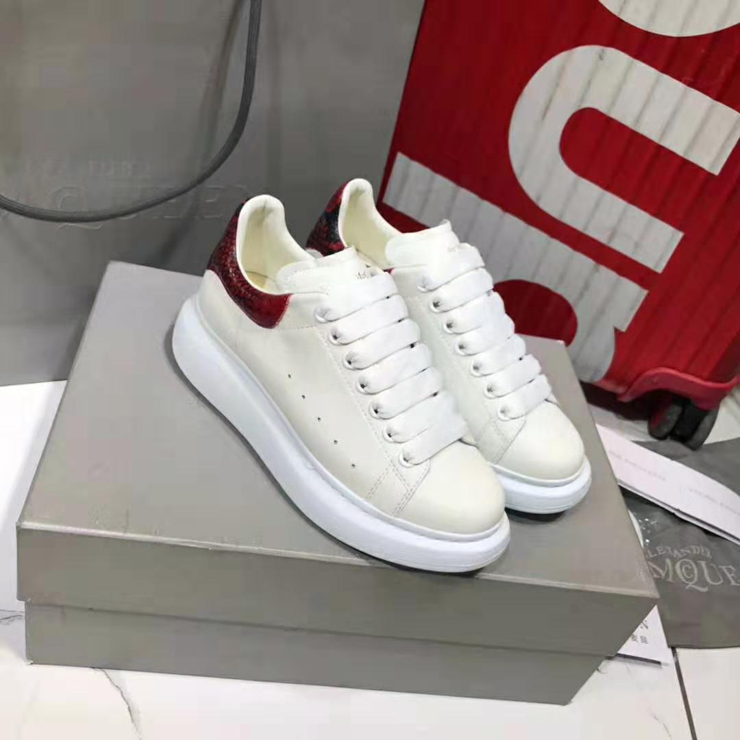 Alexander Mcqueen Men Oversized Sneaker White Smooth Calfskin Leather Sneaker 3 Alexander Mcqueen Men Oversized Sneaker White Smooth Calfskin Leather Sneaker - Image 3