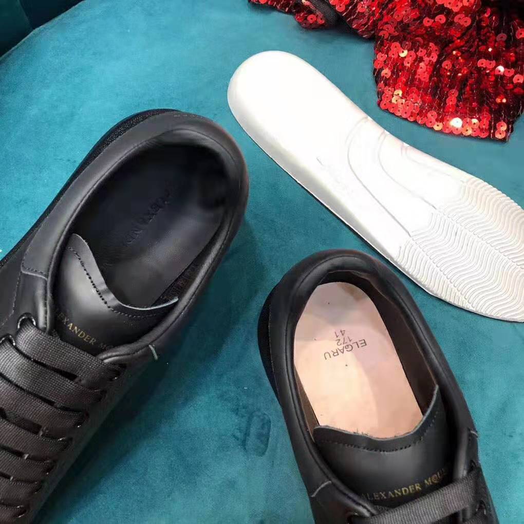 Alexander McQueen Leather Oversized Sneakers - Black - 41