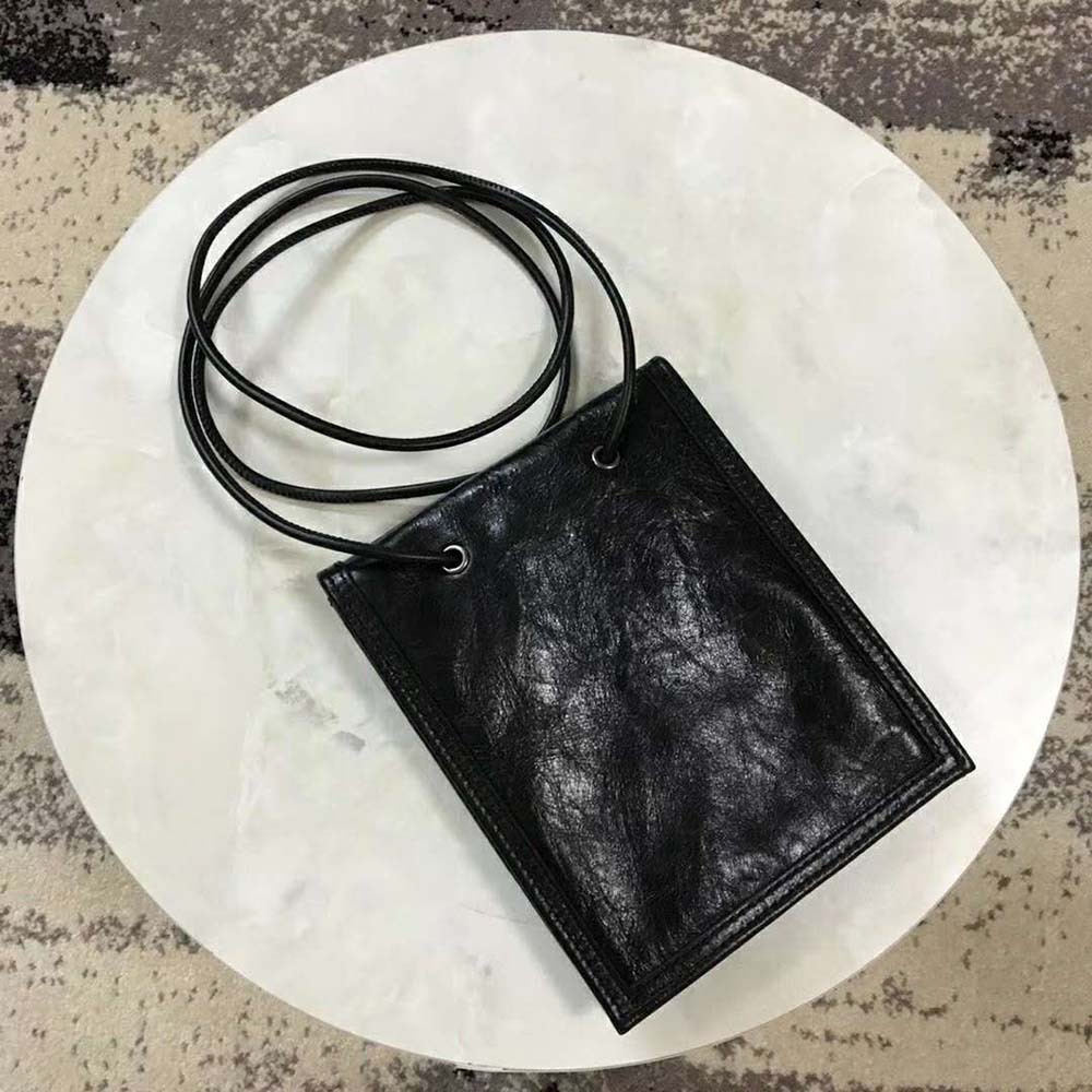 Balenciaga Men Explorer Pouch Strap in Leather-Black