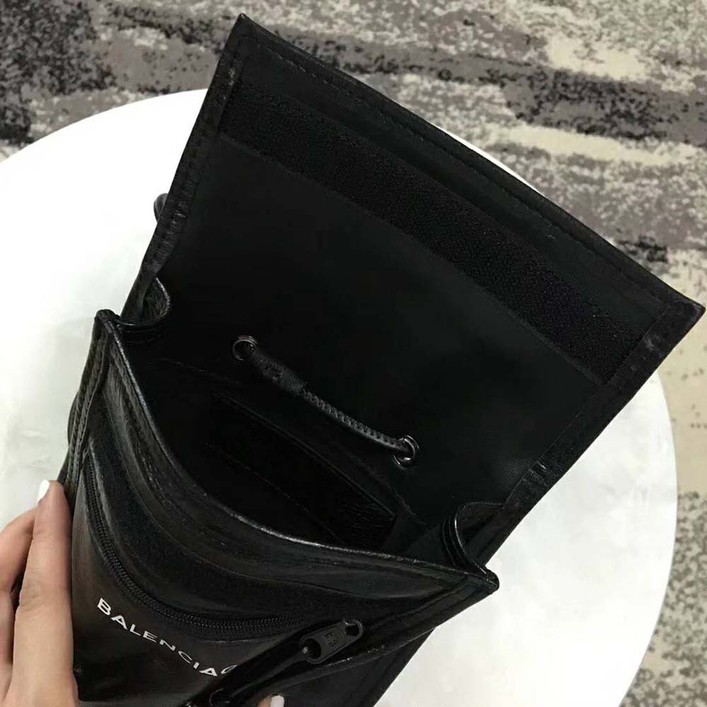 Balenciaga Men Explorer Pouch Strap in Leather-Black