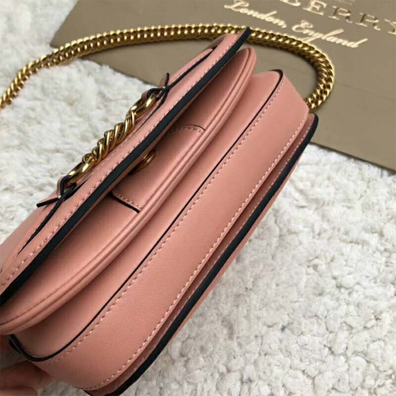 The link leather mini bag Burberry Pink in Leather - 17546105