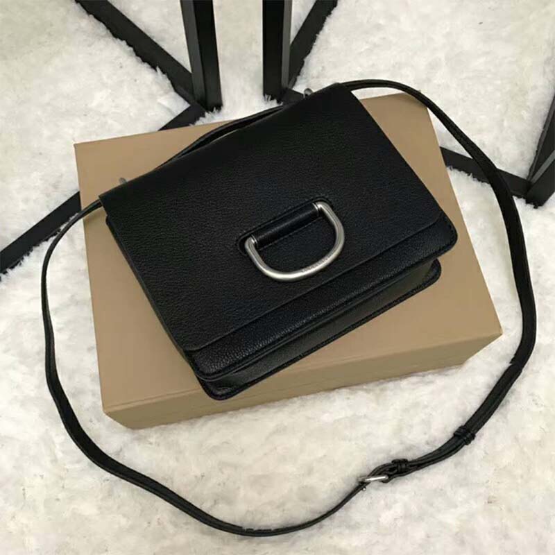 $1690 BURBERRY D-Ring Small Bag Chain Strap Goat Leather Black