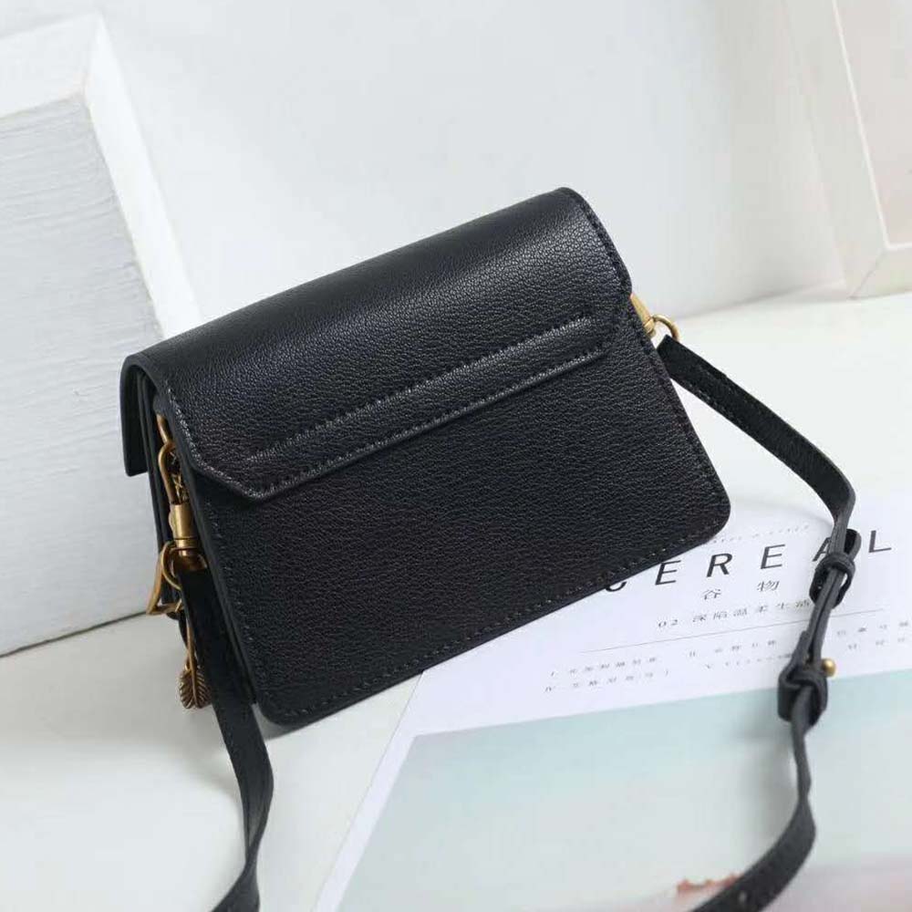 Givenchy Women Two-Toned Medium GV3 Bag Leather and Suede-Black 4 Givenchy Women Two-Toned Medium GV3 Bag Leather and Suede-Black - Image 4