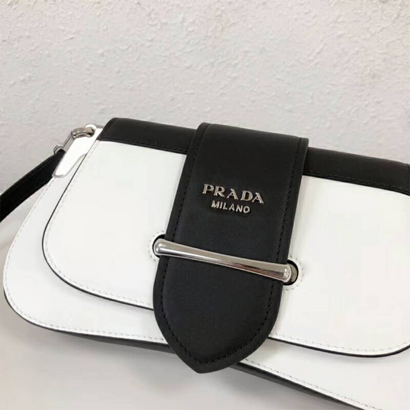 Sidonie leather handbag Prada White in Leather - 25771330