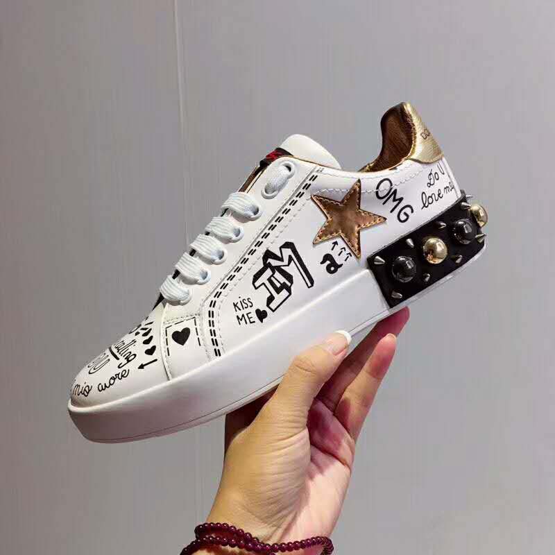 Dolce Gabbana D&G Women Shoes Zapatillas Portofino De becerro Estampado Con Parche Y Bordados - Image 3