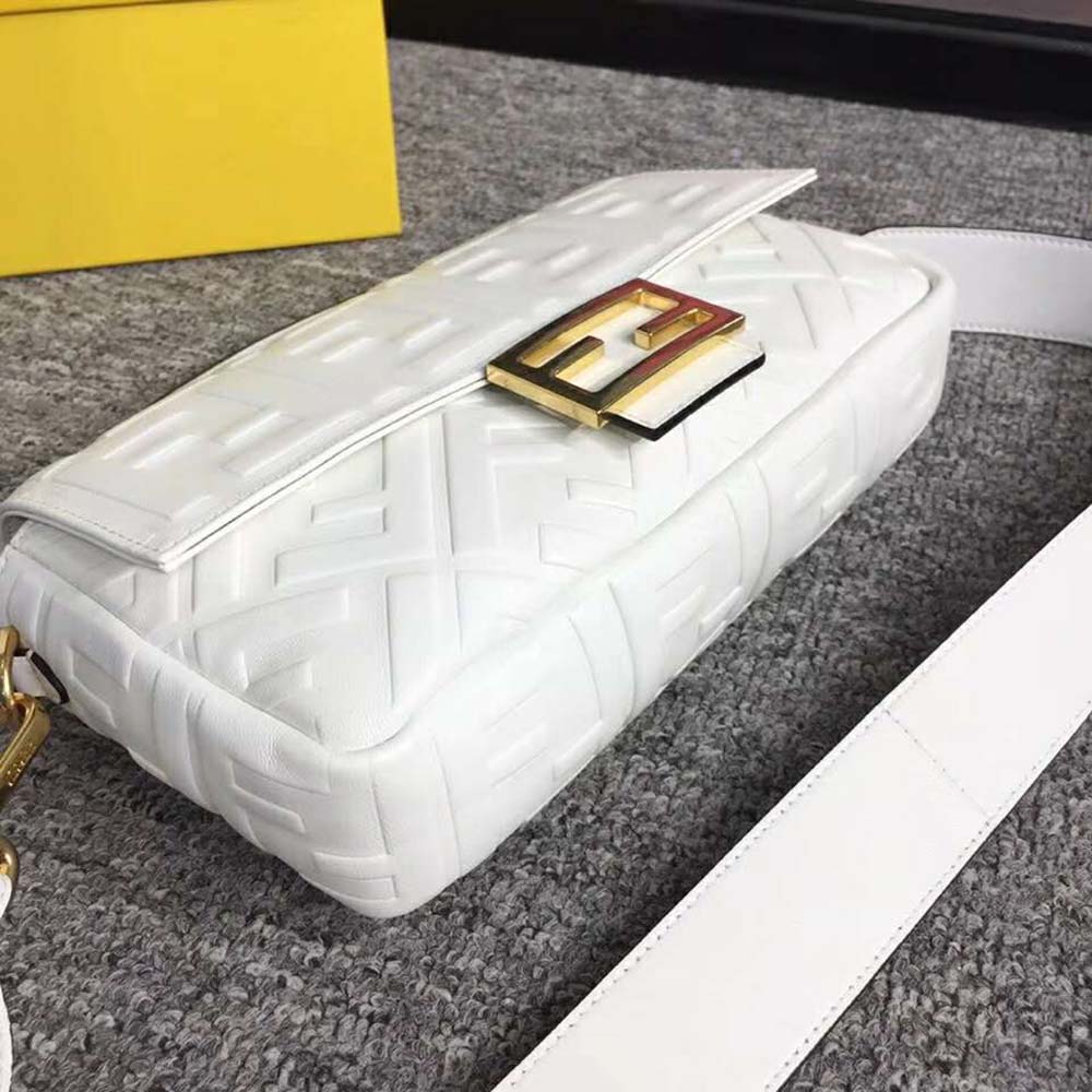 Fendi Women Iconic Baguette Leather Bag in Medium Size-White - Image 5