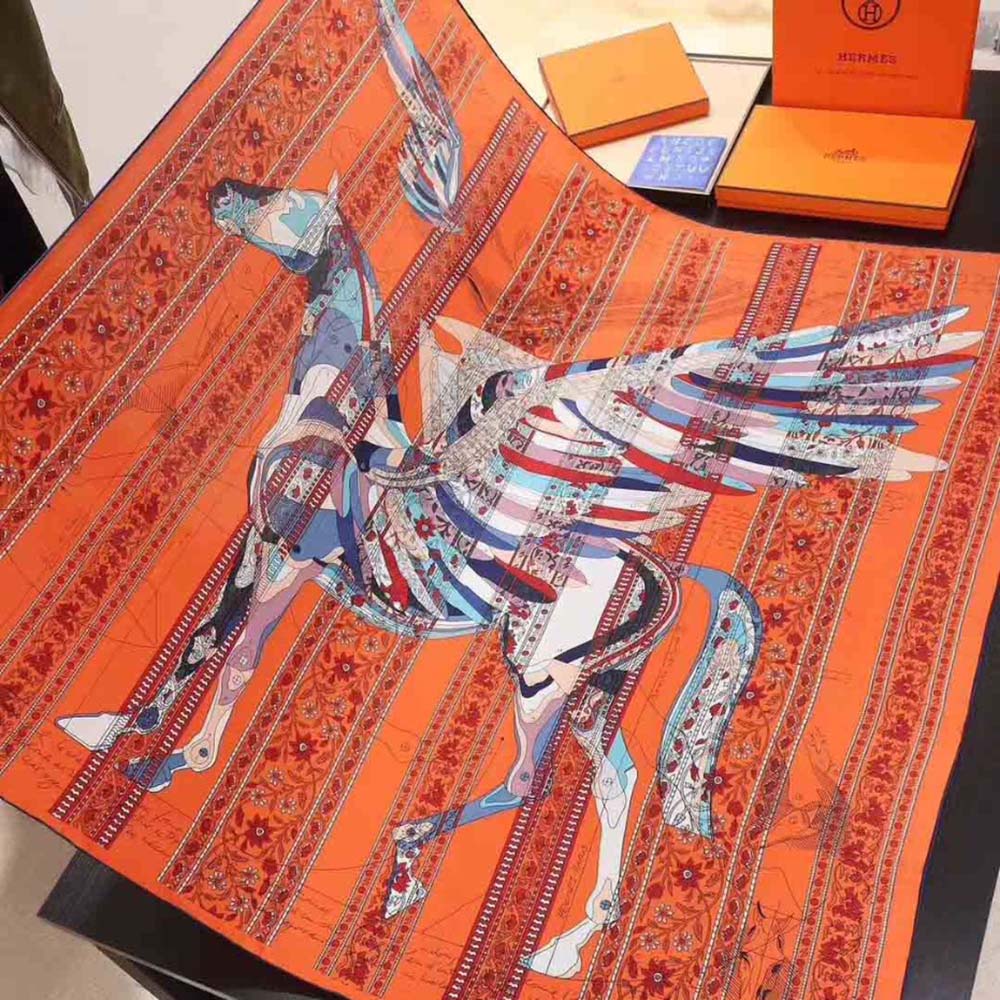 Hermes Women La Maison Des Carres Pegase Dhermes AU Bloc Scarf-Orange