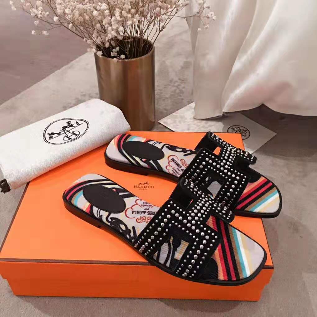 Hermes Women Oran Sandal in Suede Goatskin with Palladium Plated Studs and Iconic "H" Cut-Out-Black - Image 2