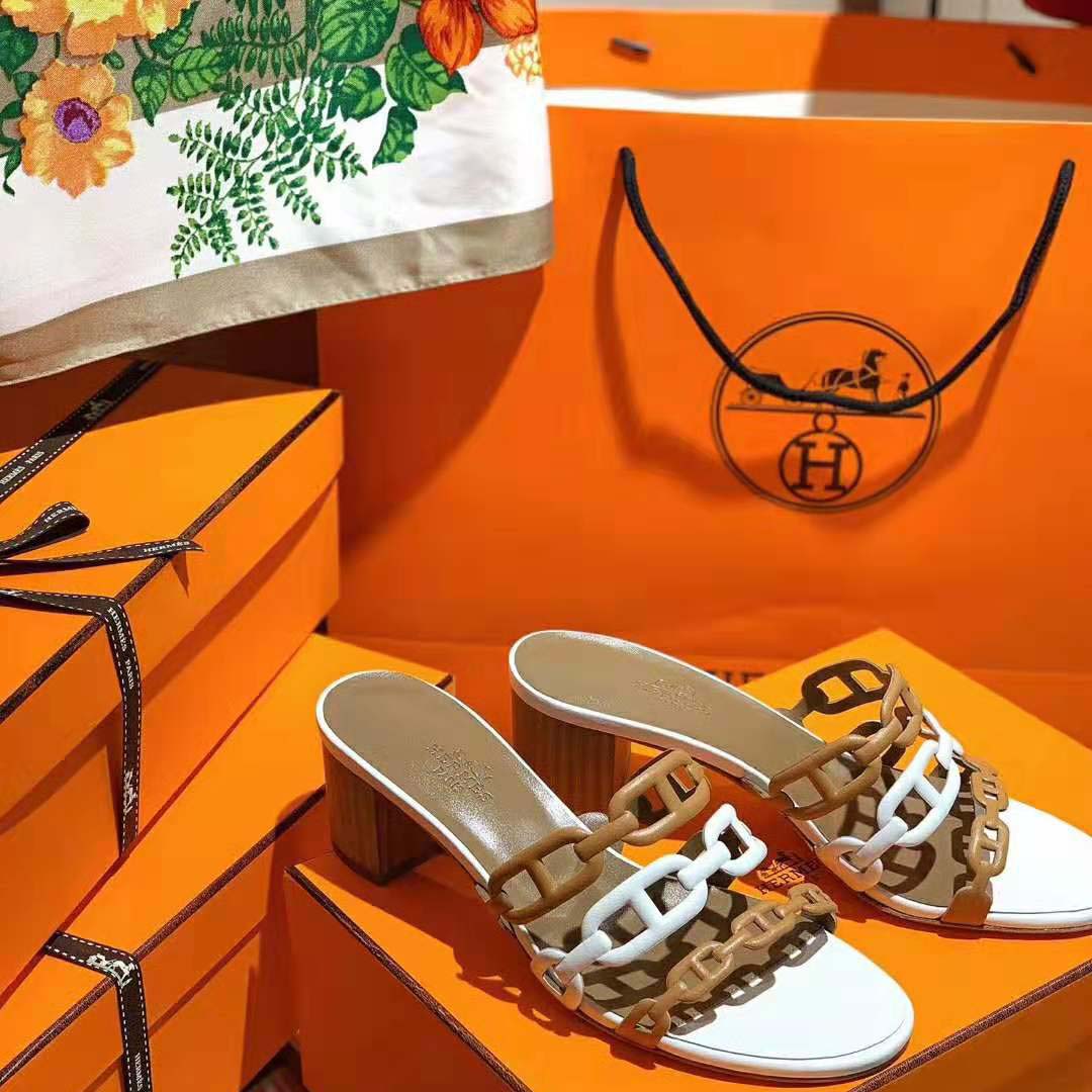 Hermes Women Tandem Sandal in Nappa Leather 5.1cm Heel-Brown - Image 2
