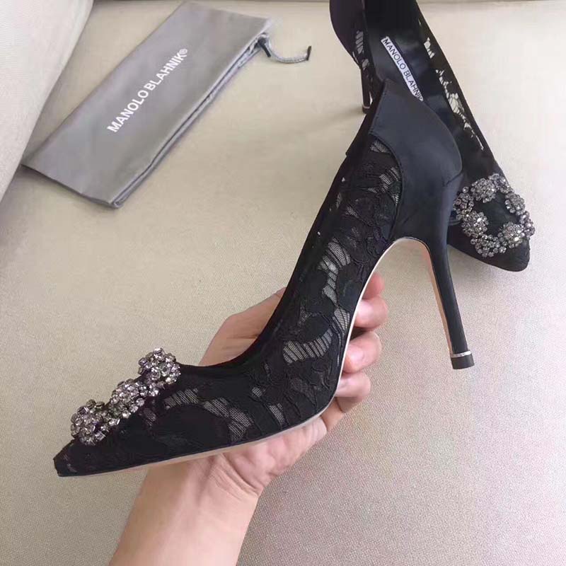 Manolo Blahnik Women Hangisi Lace Lace Jewel Buckled Pumps Shoes-Black - Image 4