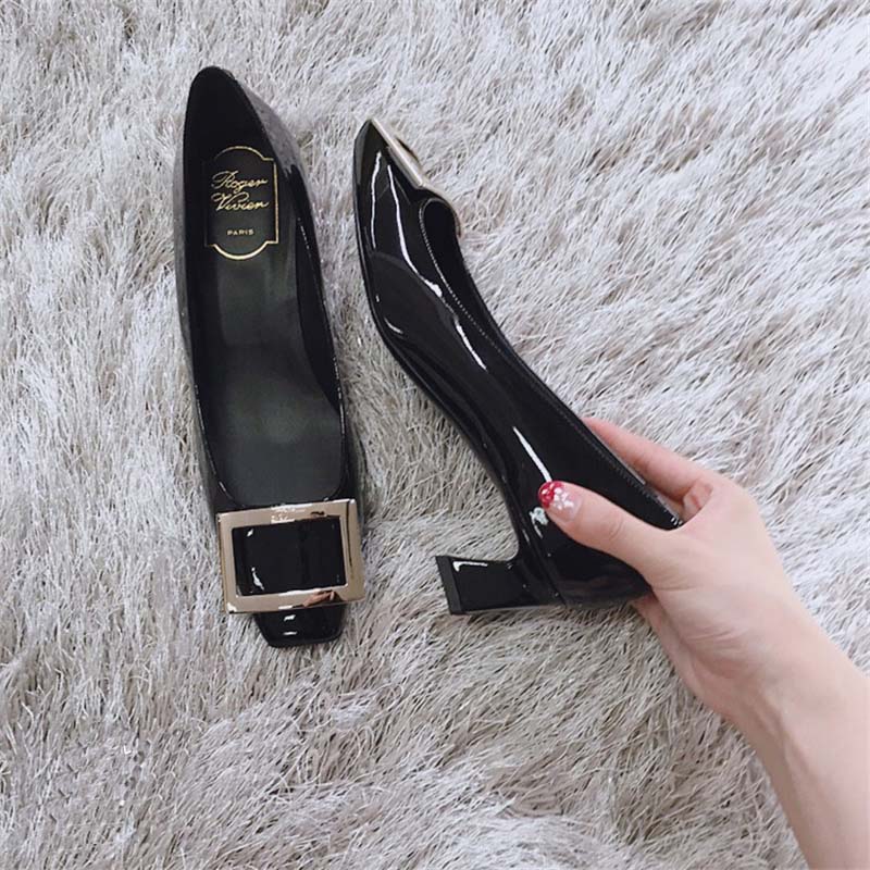 Roger Vivier Women Belle Vivier Trompette Pumps Patent Leather-4.5cm-Black - Image 3