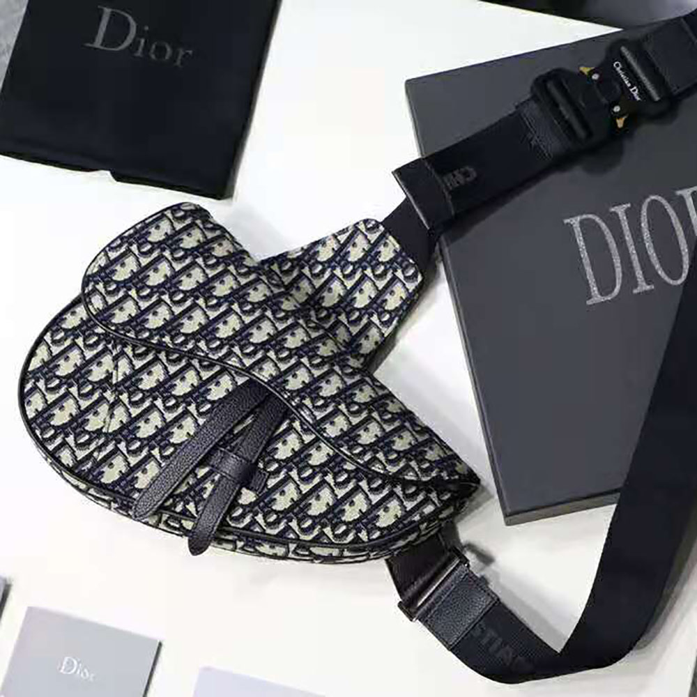 Cloth bag Dior Homme Beige in Cloth - 20988143