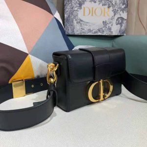 30 Montaigne Box Bag Black Box Calfskin