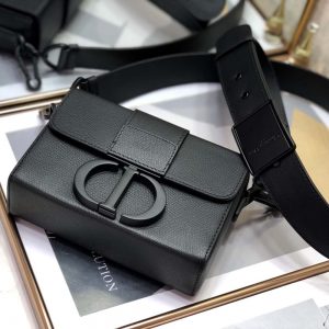 30 Montaigne Box Bag Black Box Calfskin