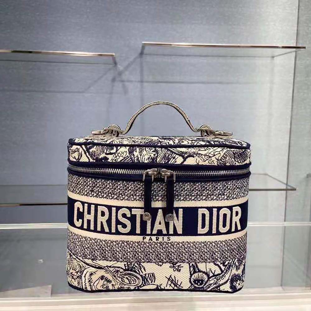 CHRISTIAN DIOR Canvas Embroidered Toile De Jouy Small Travel Vanity Case  Green 1252161