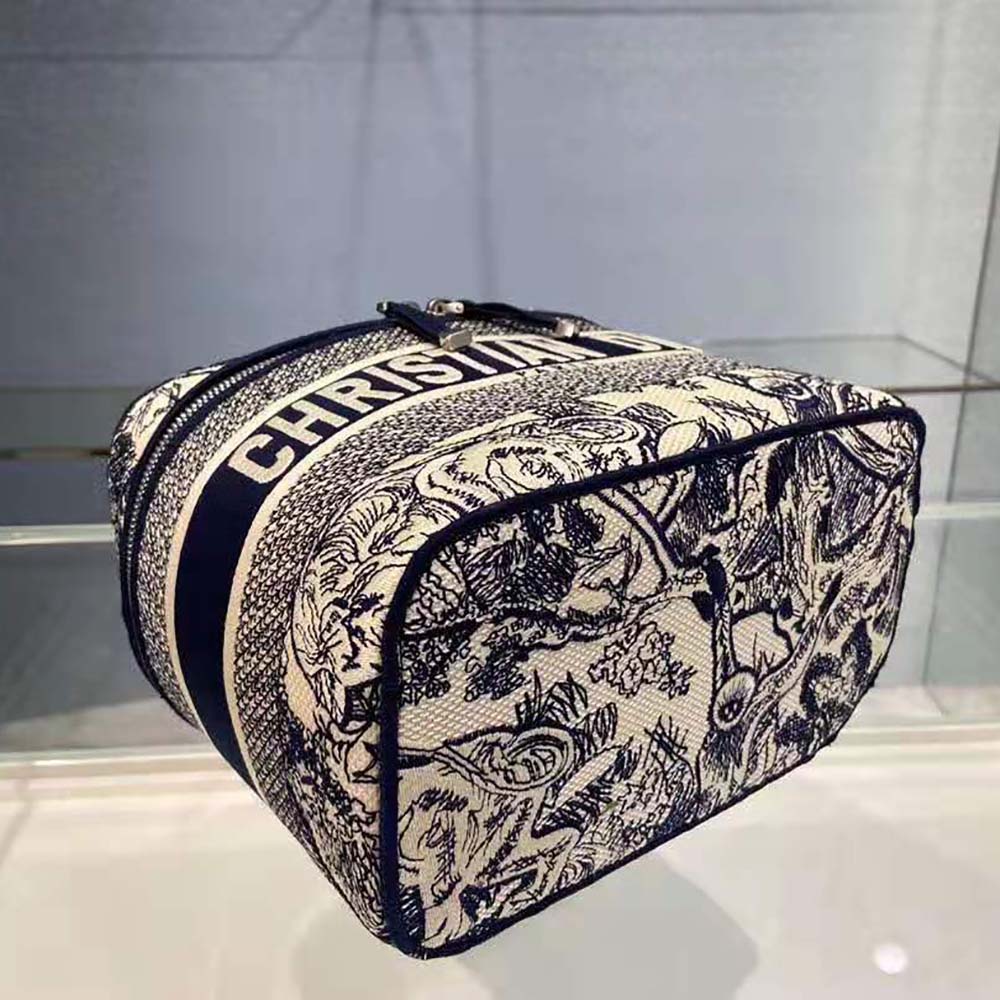 Dior Women Diortravel Vanity Case Blue Toile De Jouy Embroidery