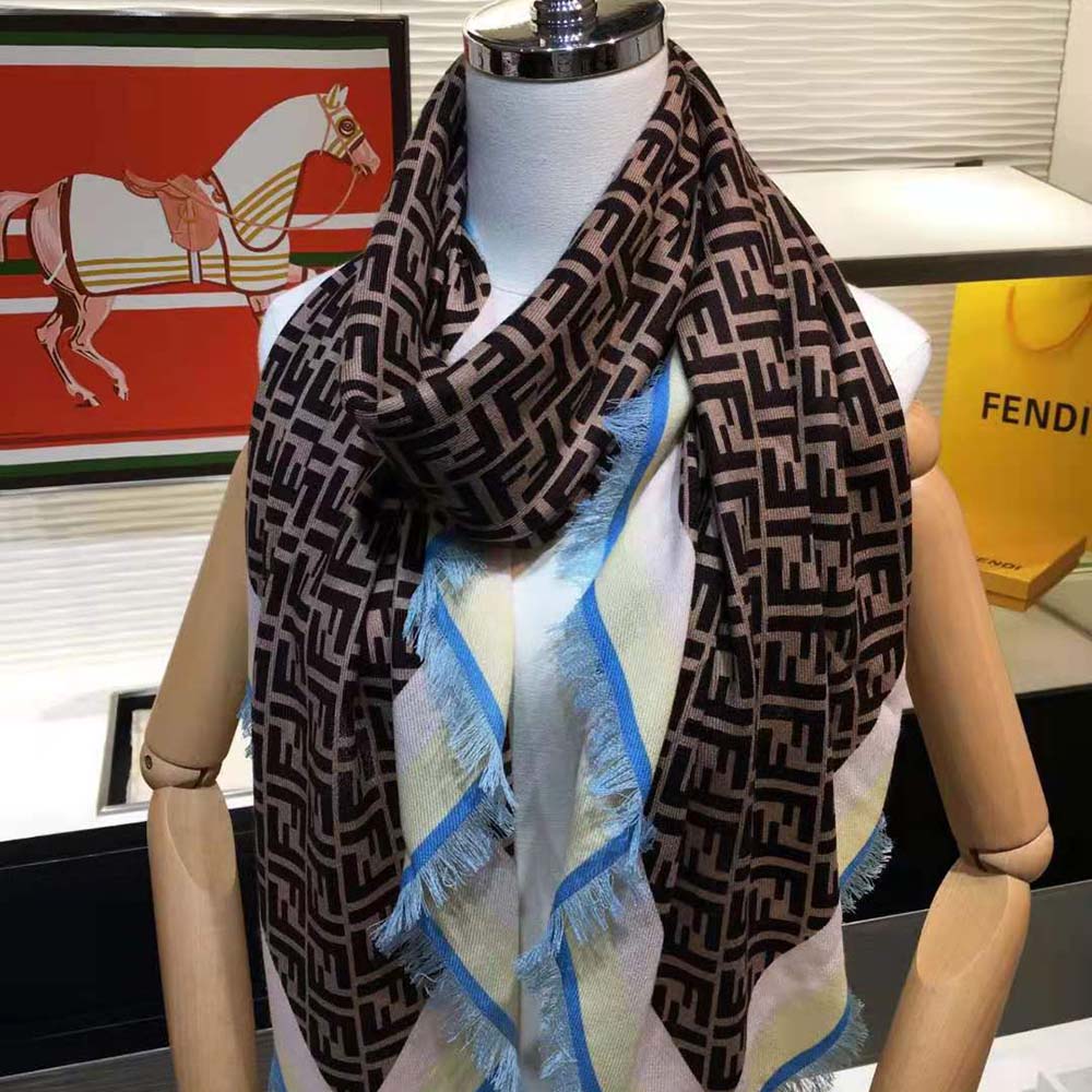 fendi ff foulard