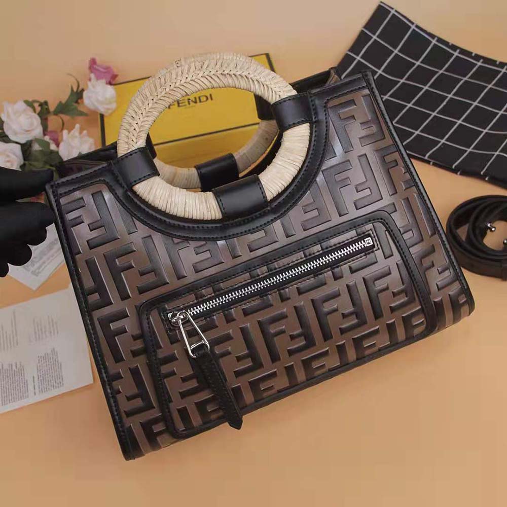 Fendi Women Runaway Shopper Multicolor Leather Shopper 4 Fendi Women Runaway Shopper Multicolor Leather Shopper - Image 4