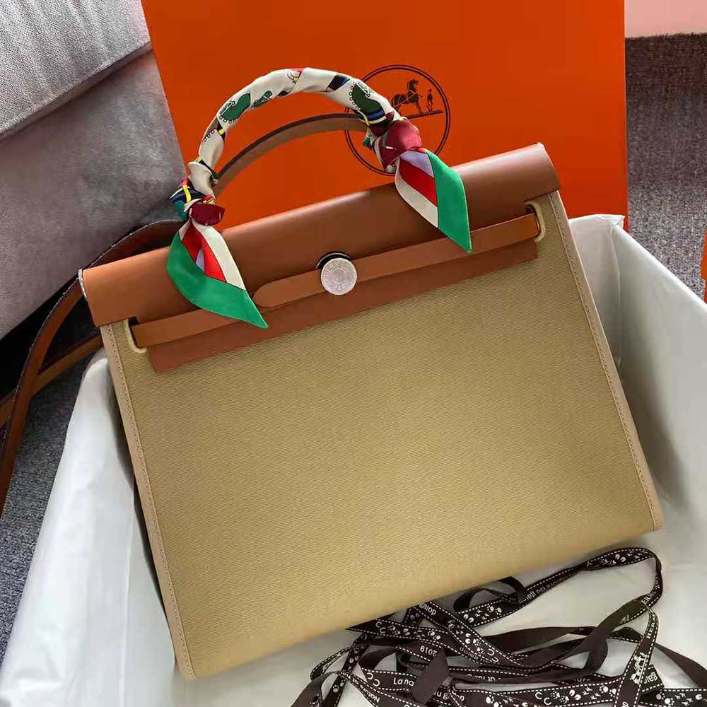 HERMÈS HERBAG 31 UNBOXING, REVIEW & WHAT FITS
