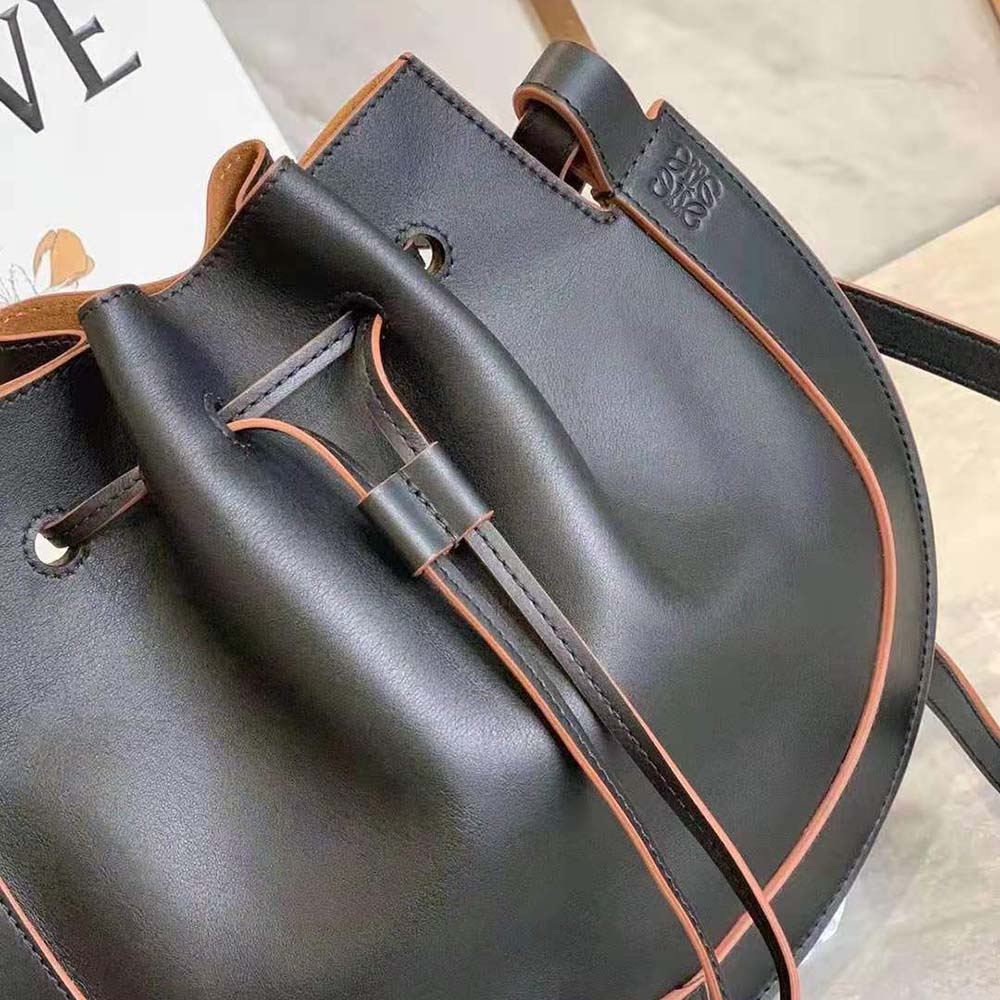 Loewe Black & Tan Nappa Horseshoe Bag - Designer Handbags Canada