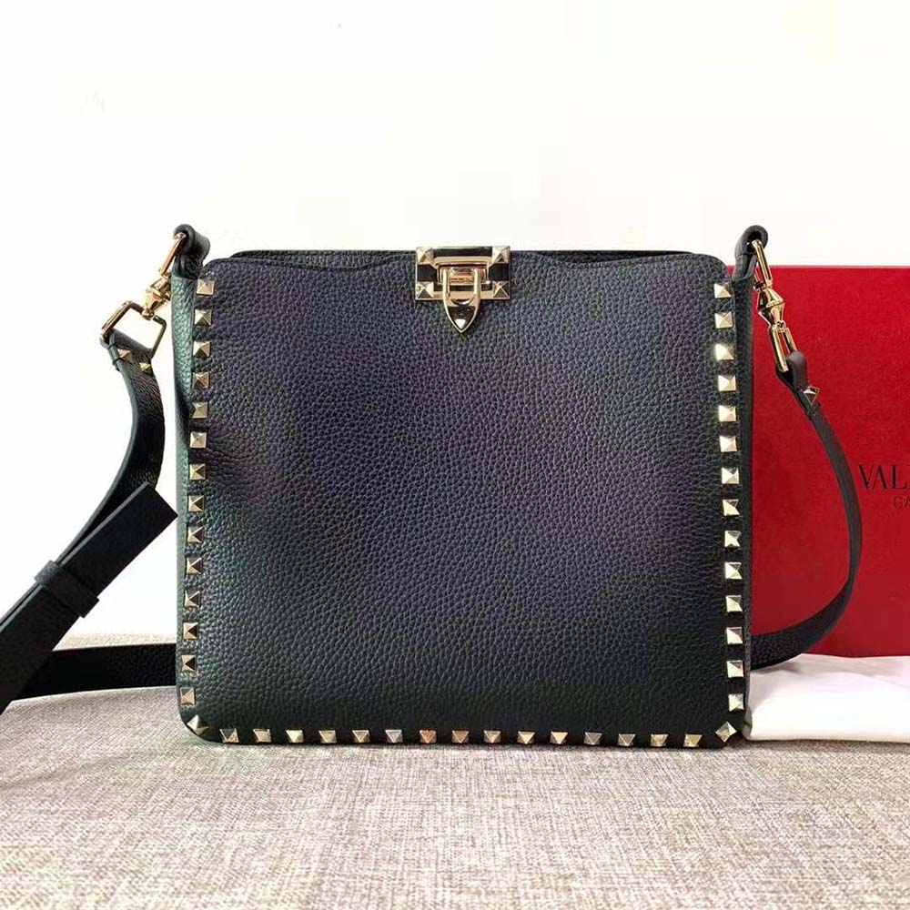 small rockstud grainy leather hobo bag