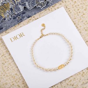 Christian Dior Choker Necklace 30 MONTAIGNE White Resin Pearl with