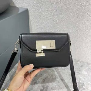 Dior Men Messenger Pouch Black Smooth Calfskin 7 Dior Men Messenger Pouch Black Smooth Calfskin (5)