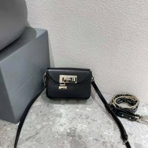 Dior Men Messenger Pouch Black Smooth Calfskin 4 Dior Men Messenger Pouch Black Smooth Calfskin (7)