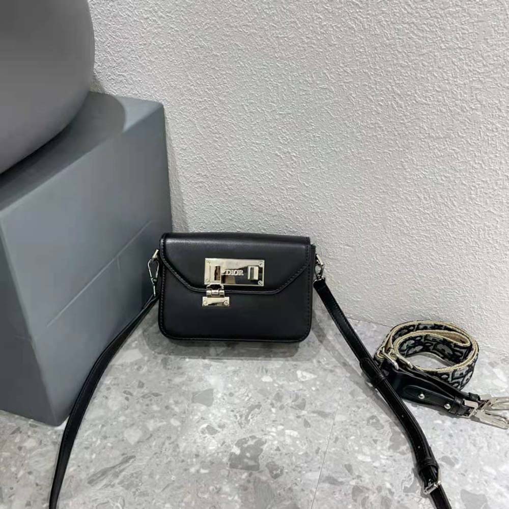 Dior Men Messenger Pouch Black Smooth Calfskin (7) Dior Men Messenger Pouch Black Smooth Calfskin