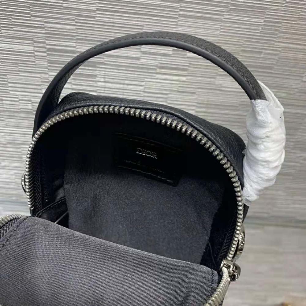 Dior Men Pouch Beige and Black Dior Oblique Jacquard Canvas 8 Dior Men Pouch Beige and Black Dior Oblique Jacquard Canvas - Image 8