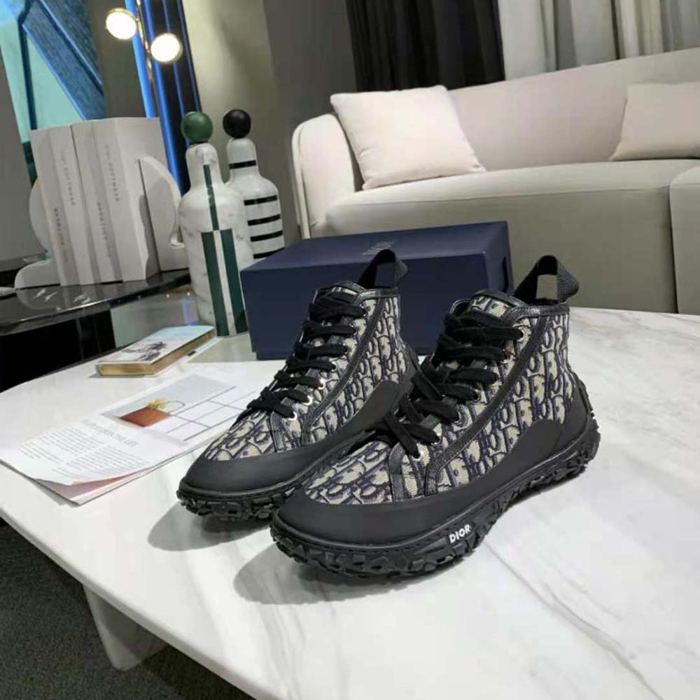 Dior Unisex B28 High-top Sneaker Beige and Black Dior Oblique ...