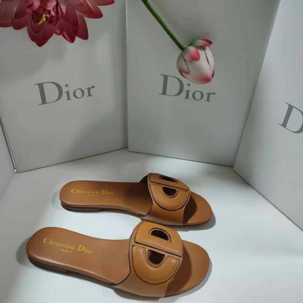 Dior Women D club Slide Camel Calfskin