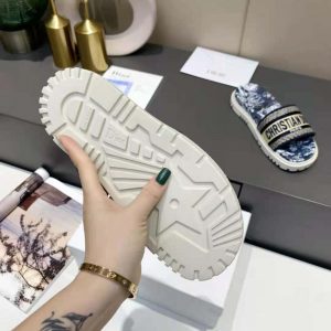 dway slide deep blue toile de jouy reverse embroidered cotton