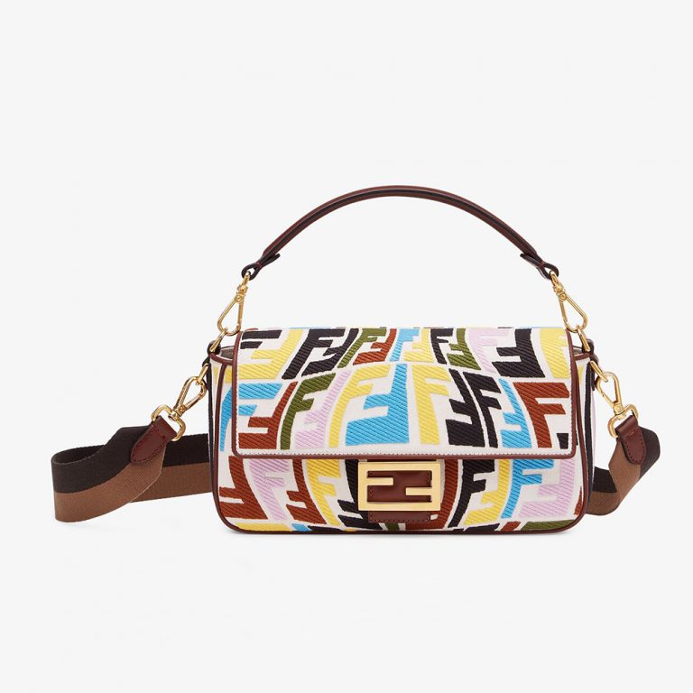 fendi baguette woman