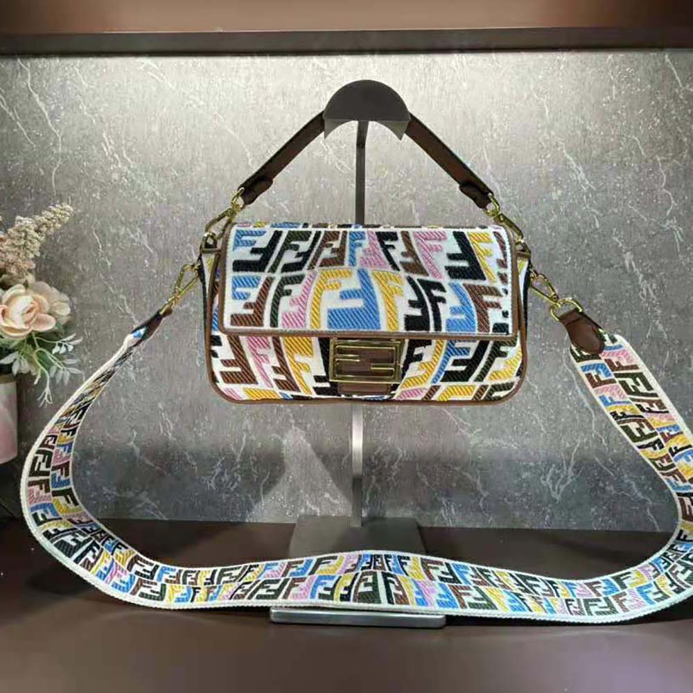 Baguette - Multicolor canvas bag with FF embroidery