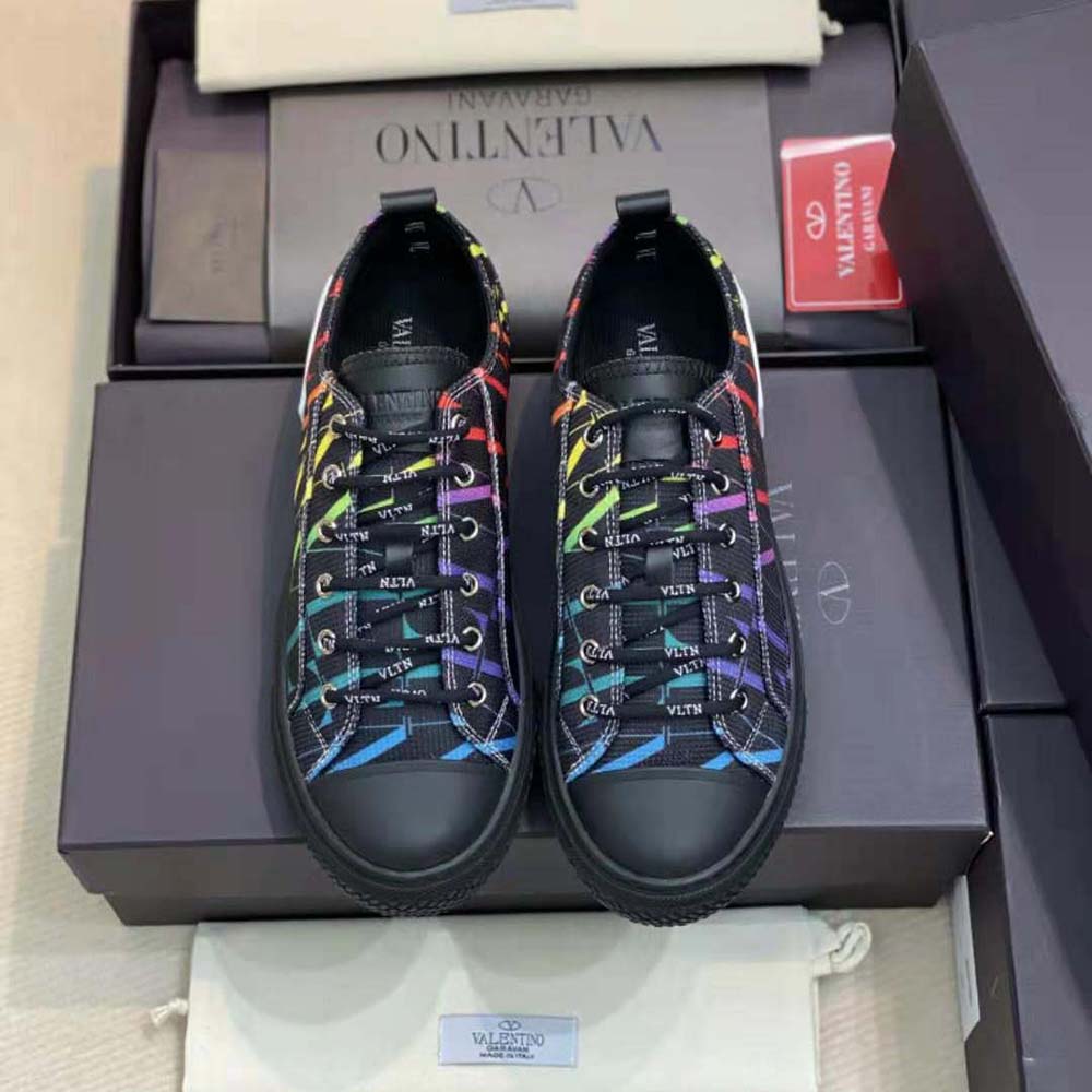 Valentino Women Vltn Times Giggies Low 