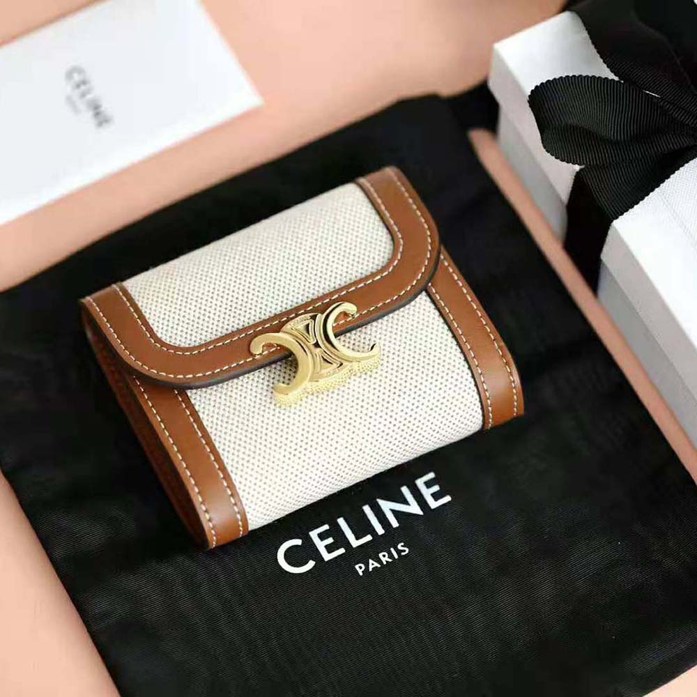 Celine - Authenticated Triomphe Wallet - Leather Brown Plain for Women, Very Good Condition