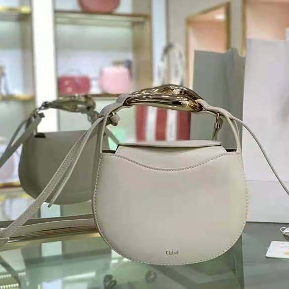 Chloe Women Kiss Small Purse in Small Grain Calfskin-White