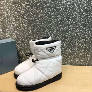 Quilted Nylon Snow Boots in White - Prada