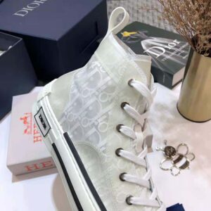 B23 High-Top Sneaker White Dior Oblique Canvas