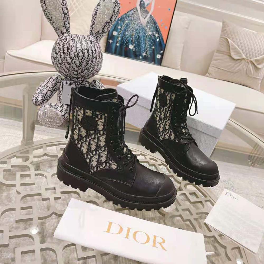 Dior Garden Lace-Up Boot Beige and Black Dior Oblique Jacquard and
