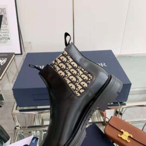 Dior Explorer Chelsea Boot Black Smooth Calfskin with Beige and Black Dior  Oblique Motif