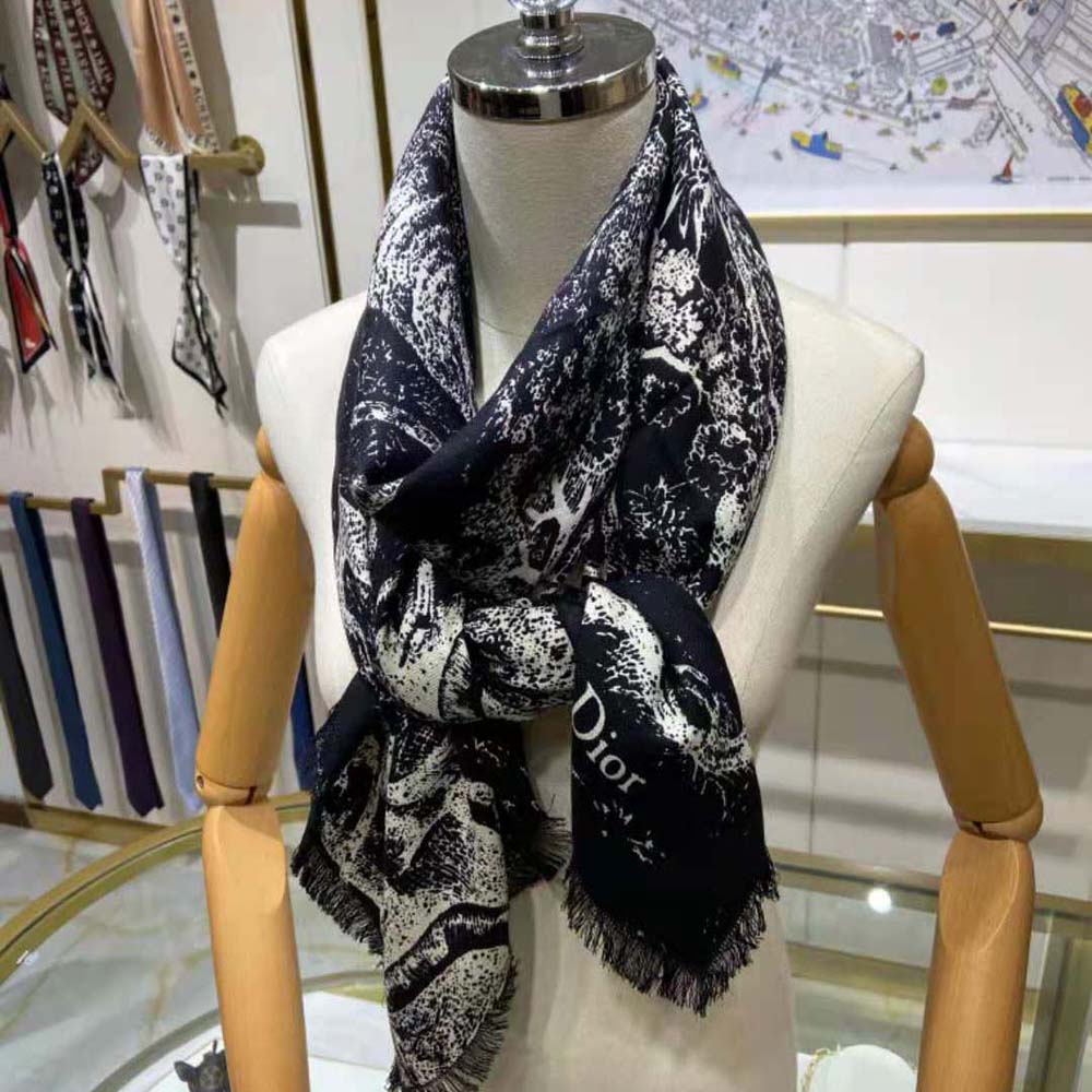 Dior Women Toile DE Jouy Reverse Square Scarf Silk Twill-Black