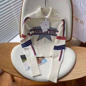 Dioralps Stand Collar Sweater White 