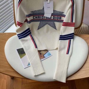 Dioralps Stand Collar Sweater White 