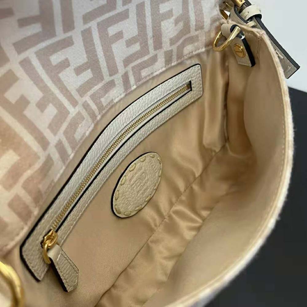 Fendi Women Medium Baguette 1997 Beige FF Wool Bag 6 Fendi Women Medium Baguette 1997 Beige FF Wool Bag - Image 6