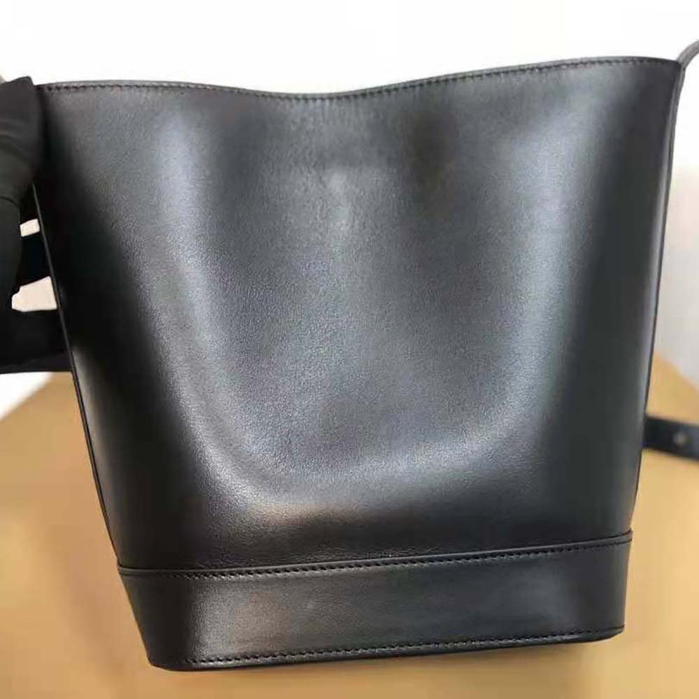 Authentic Celine Small Bucket Cuir Triomphe in Smooth Calfskin Black,  Luxury, Bags & Wallets on Carousell