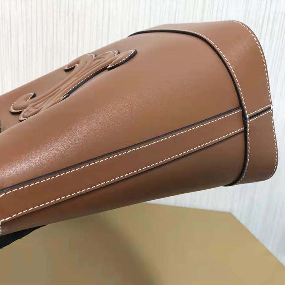 CELINE 2200$ Small Bucket Cuir Triomphe In Smooth Calfskin